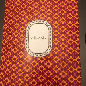 Stella & Dot Striped Gift Box plus the 3 pieces of accessories sold as one unit